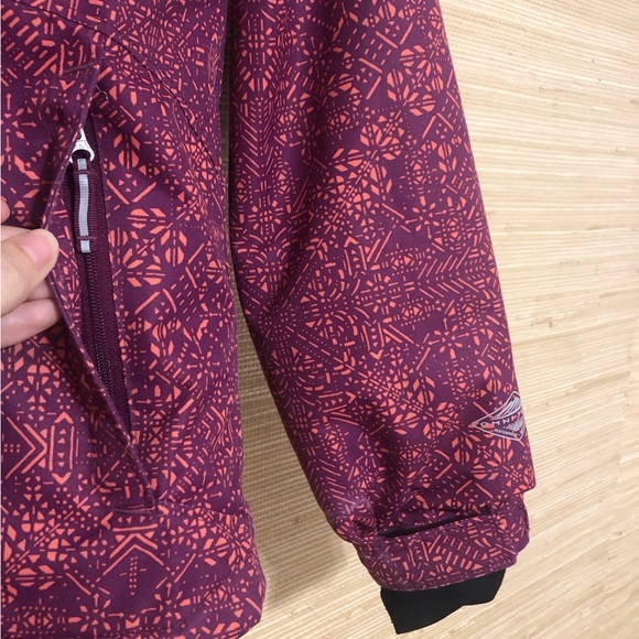 Columbia Burgundy Omni-Tach Waterproof Zip-up Jacket Size Small - Picture 5 of 13